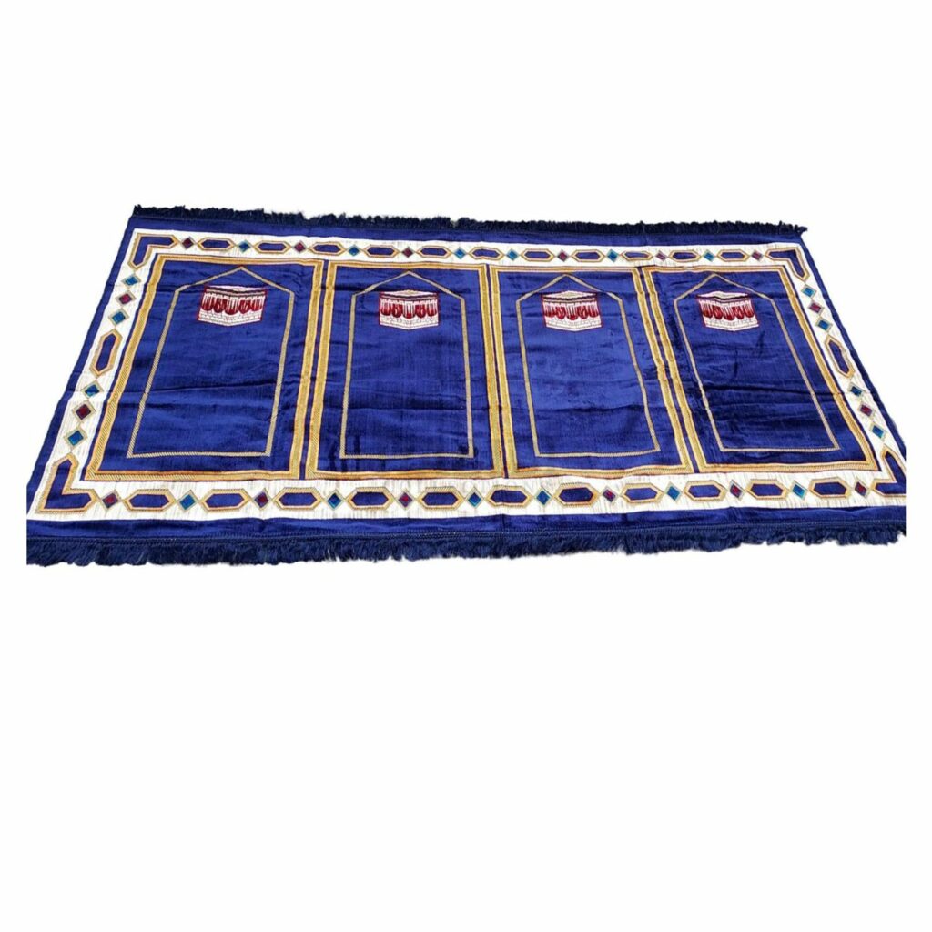 Large Islamic Prayer Mat Rug Musallah Janamaaz (4 People)